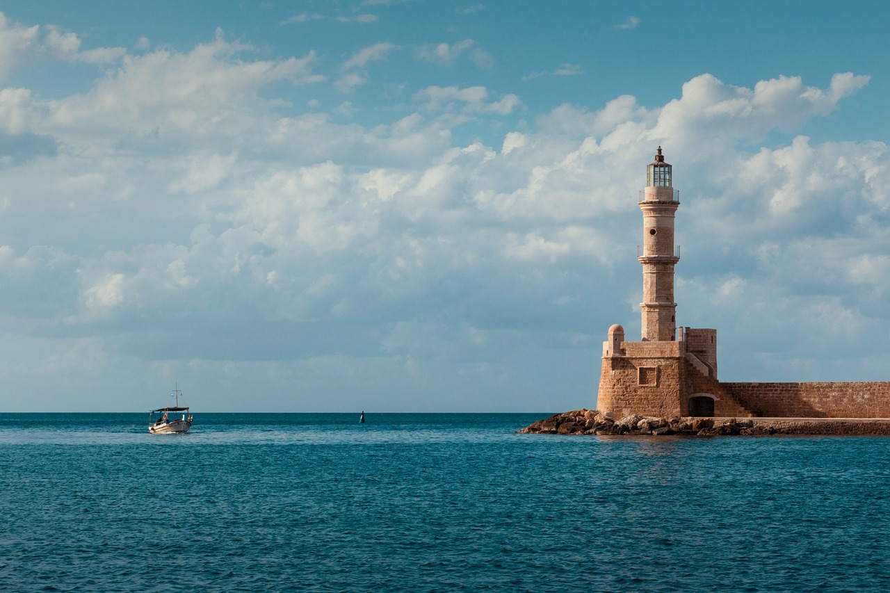 lighthouse-2104591_1280